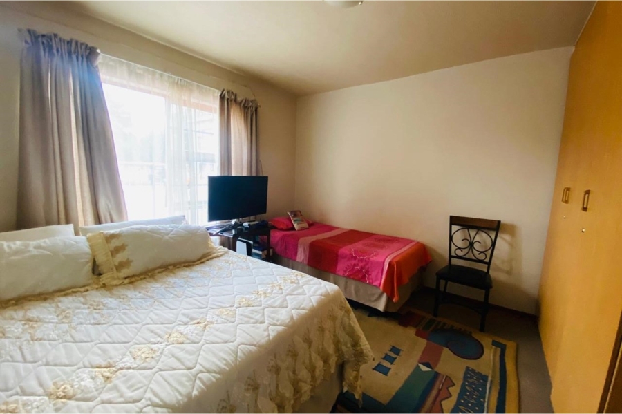 3 Bedroom Property for Sale in Vaalpark Free State